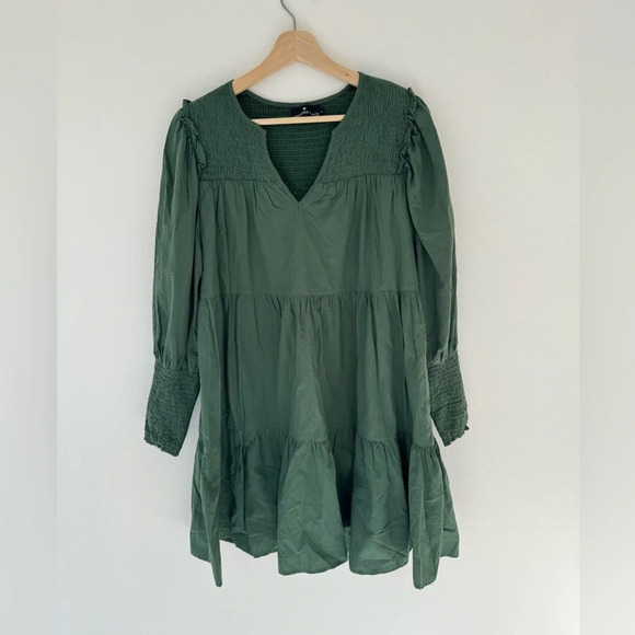 POMANDER PLACE Jaguar Green Ceci Dress - Picture 5 of 9